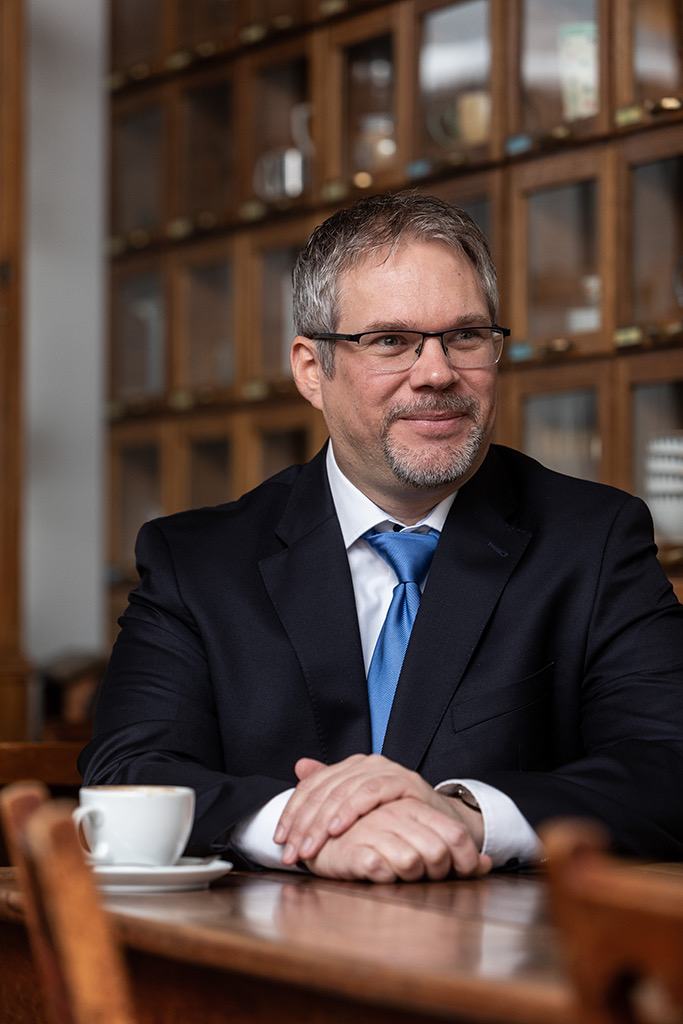 Prof. Dr. Ralf Werner